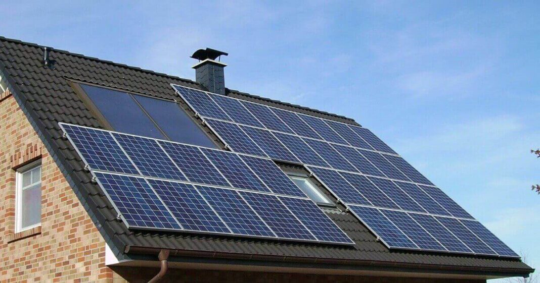 The Government is Considering Providing Solar Panels in Easy Installments