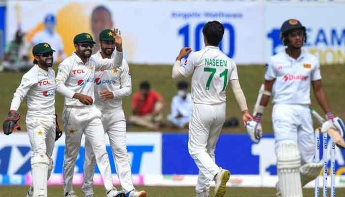 Second Test: Pakistan bowled out for 233 runs