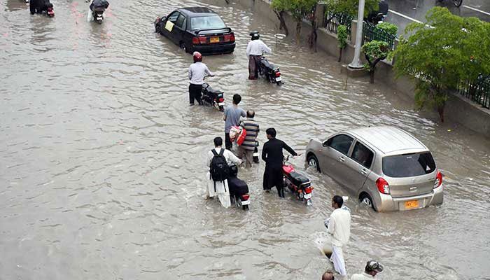 Karachi: 400 mm devastated rain in 2 days