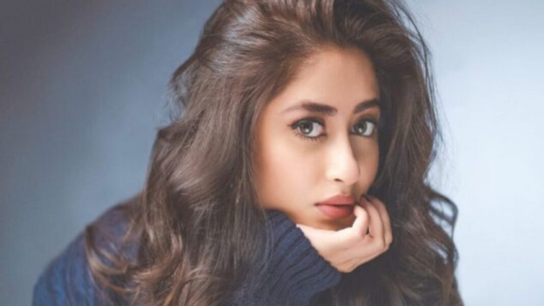 Sajal Ali shared the photo of her 'Crush'