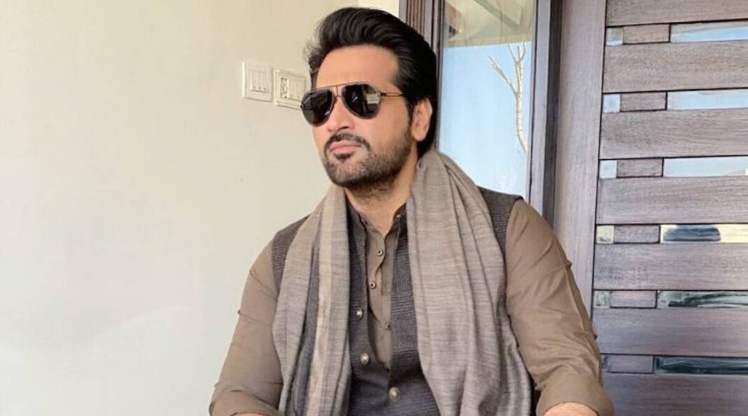 I borrow clothes from a friend for first job interview: Humayun Saeed