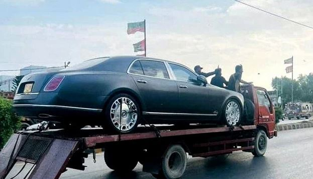 Luxury Car stolen from London, recovered from DHA Karachi