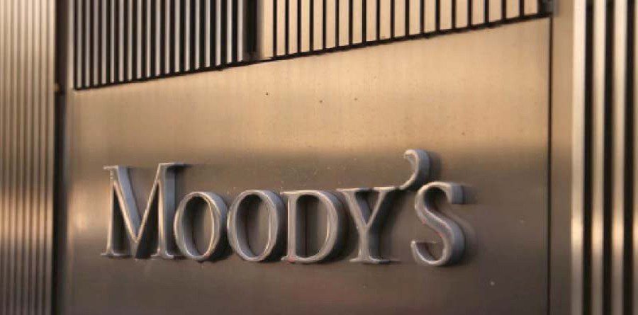 Moody downgraded rating of 5 Pakistani banks