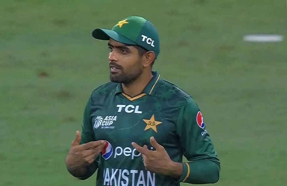 Babar Azam slammed for poor captaincy