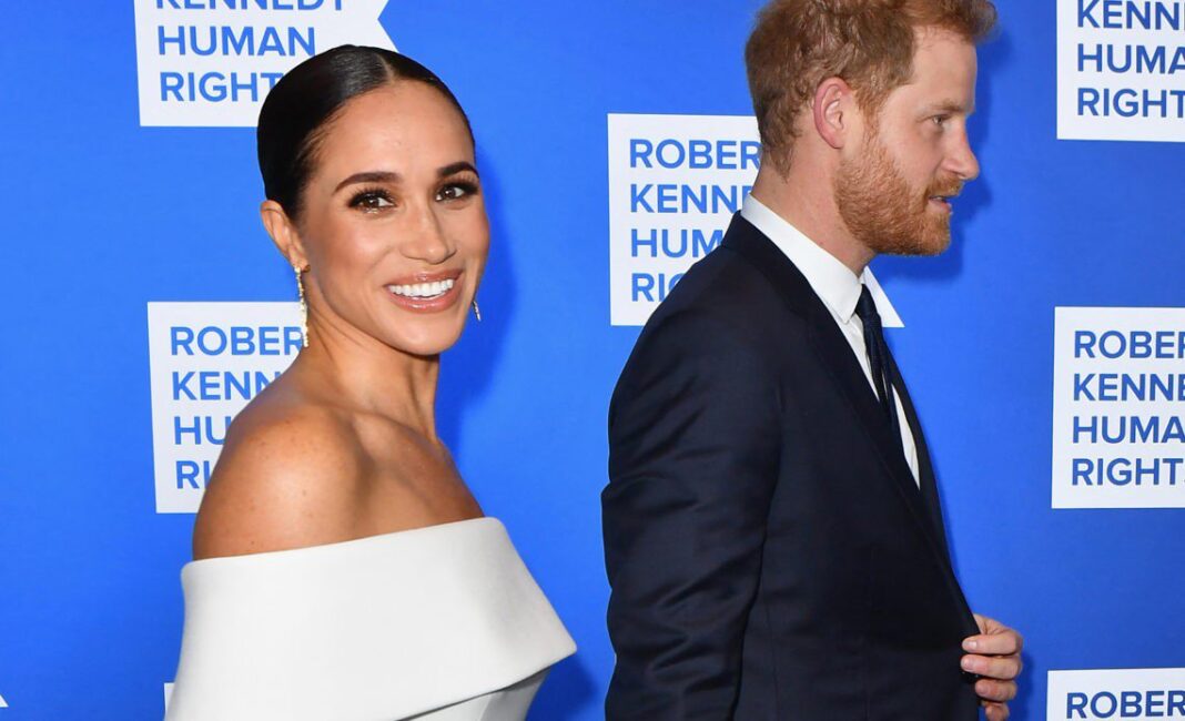 Royals 'happy to lie' for William claims Harry