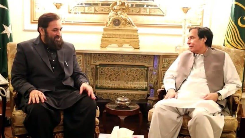 Punjab Governor de-notified Pervaiz Elahi