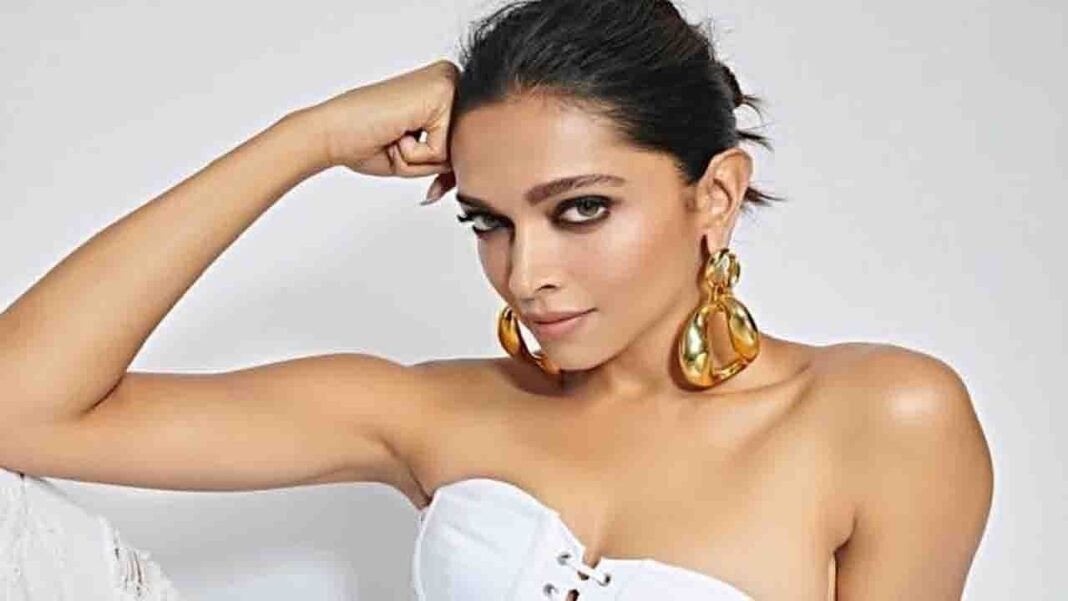 Deepika Padukone turns 37.