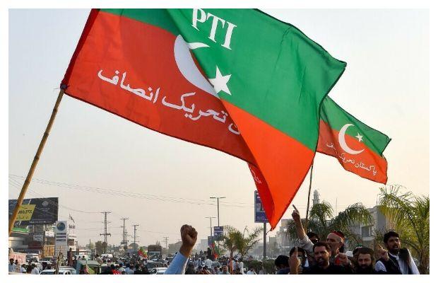 First woman arrested in PTI's Jail Bharo movement