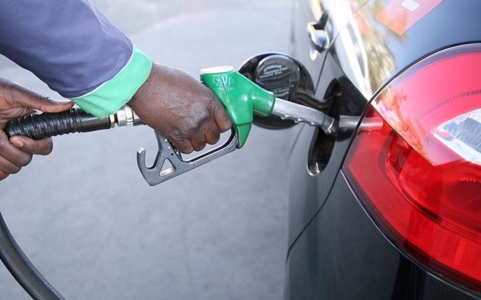 Petrol price reduced by Rs 5 per liter to Rs 267