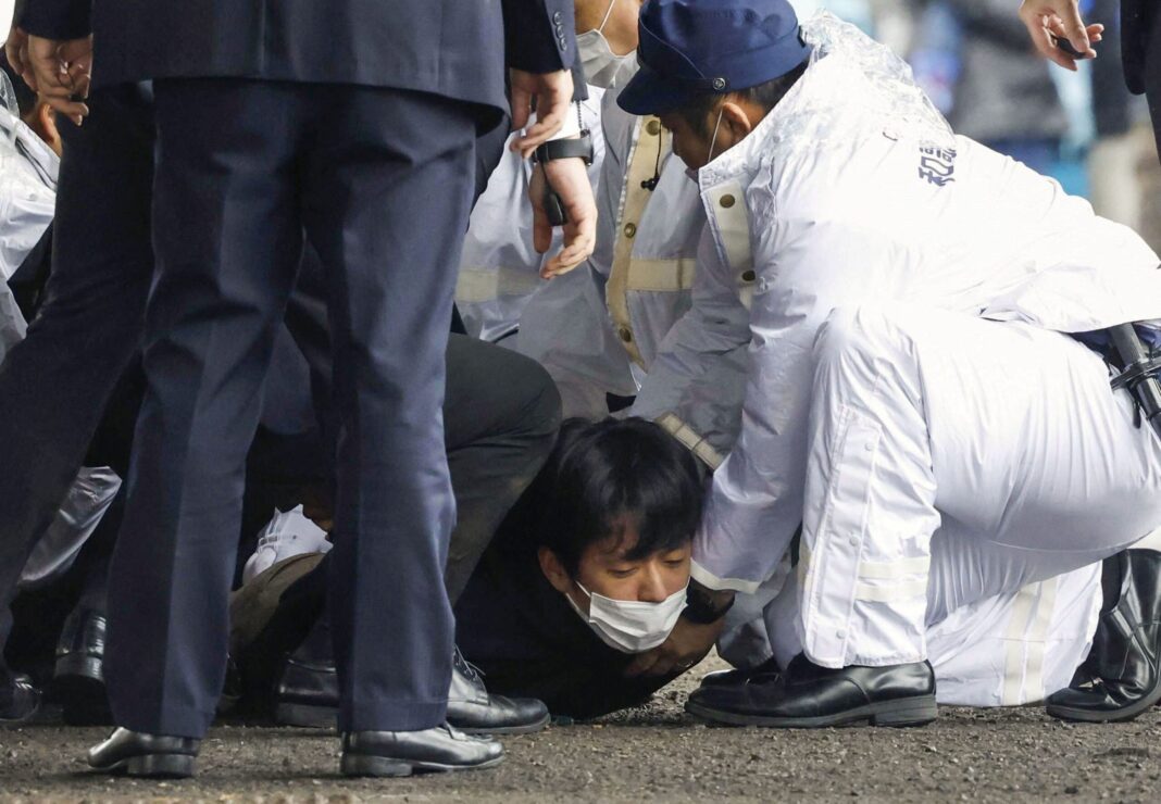 Blast during Japanese Prime Minister's speech