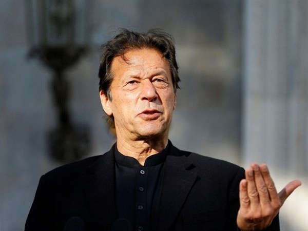 PTI declare Youm-E-Tashakur after SC verdict