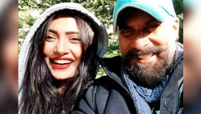 Shamoon Abbasi confirms marriage with actress Sherry Shah