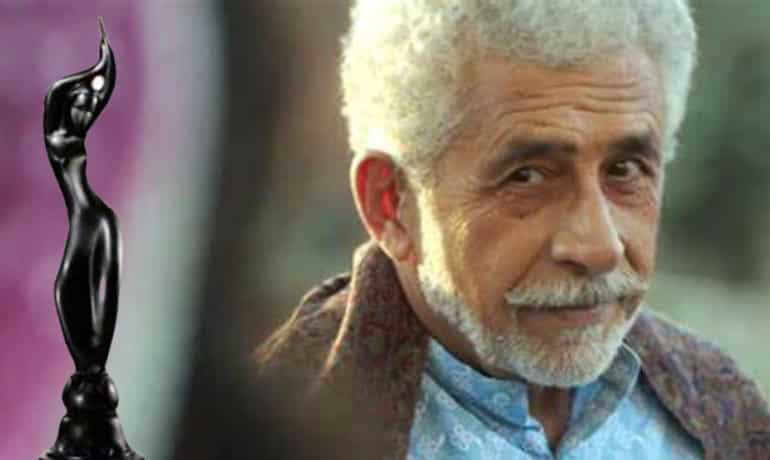 Naseeruddin Shah uses Film Awards as bathroom door handles