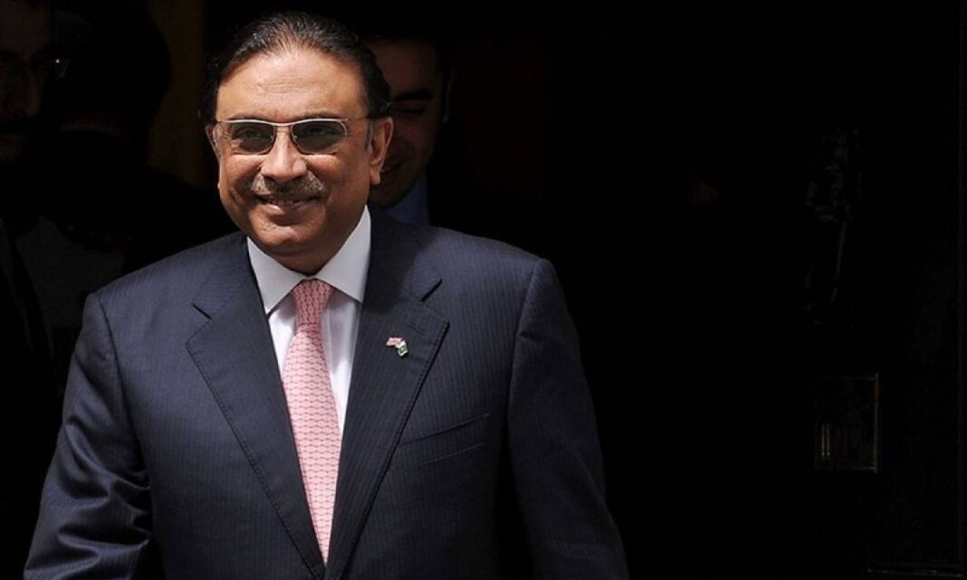 Asif Zardari reaches Dubai