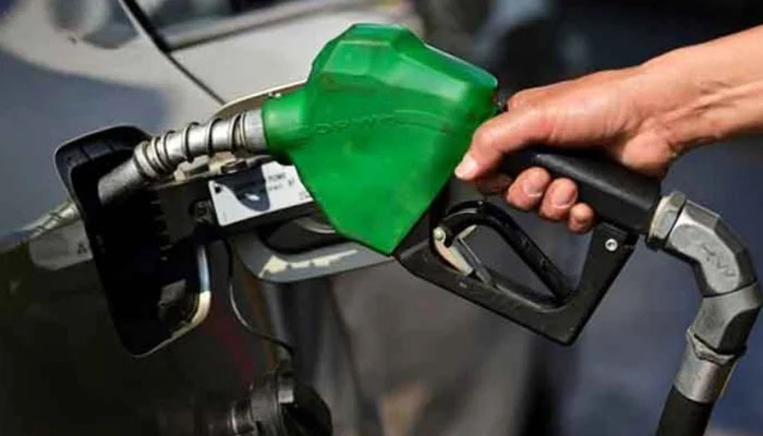 Govt cuts petrol & diesel prices