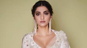 Sonam Kapoor expresses solidarity with Palestinian children