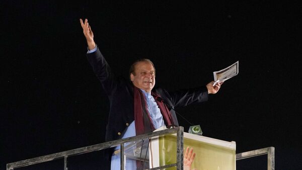 Pakistan court ruling allows Nawaz Sharif to run for fourth time