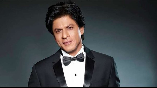 SRK gives a smart reply to his fan, Love happens only once