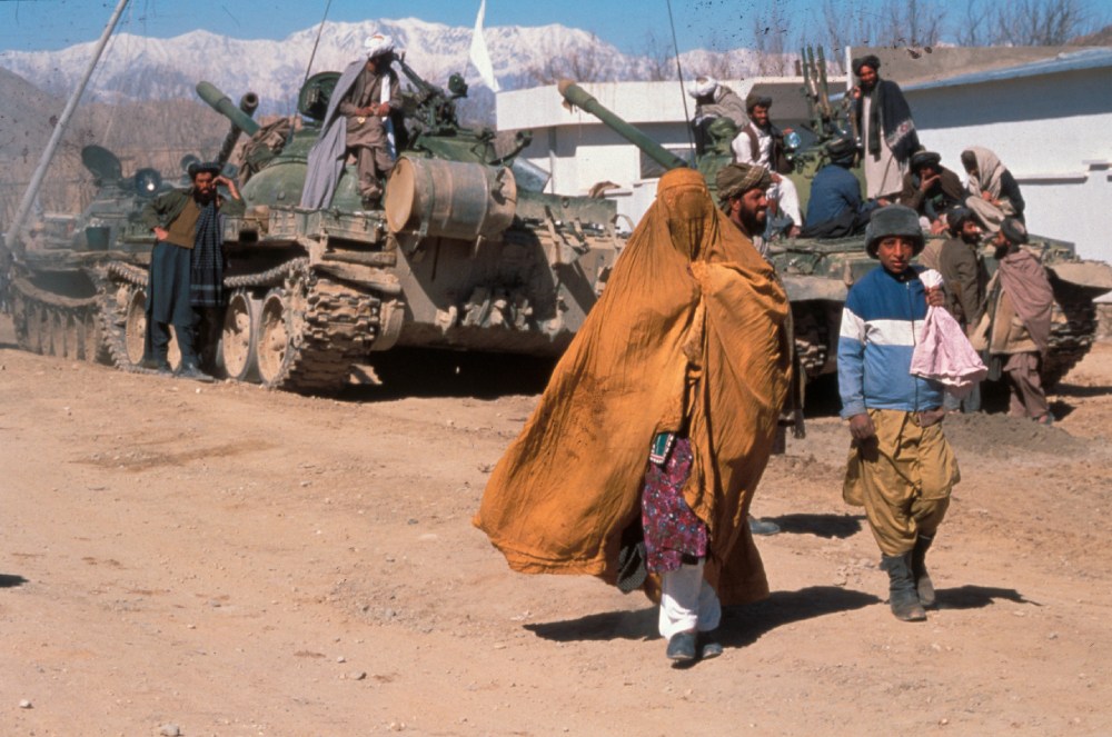 Afghanistan, announcement of stoning of women in the open field