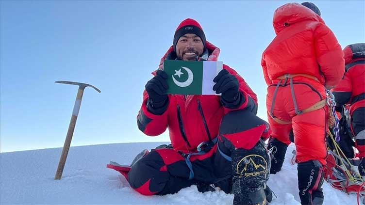 Sirbaz Khan climbed Mount Everest without oxygen