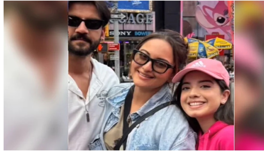 Arisha Razi spotted with Sonakshi Sinha and Zaheer Iqbal